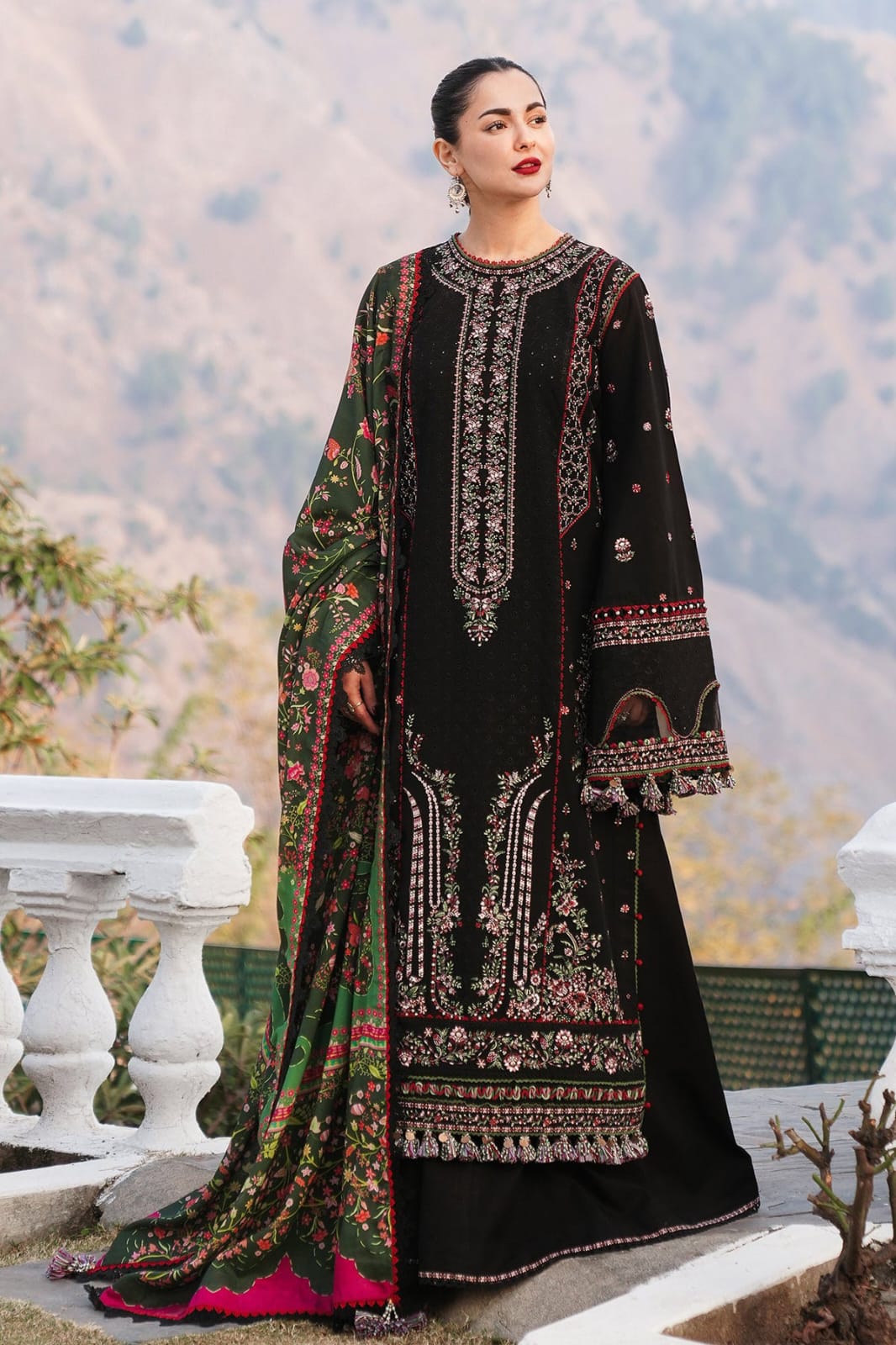 Aneelas Embroidered 3-Piece Women’s Kurta Set with Shawl
