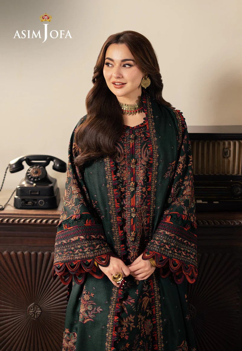 Aneelas Embroidered 3-Piece Women’s Kurta Set with Shawl