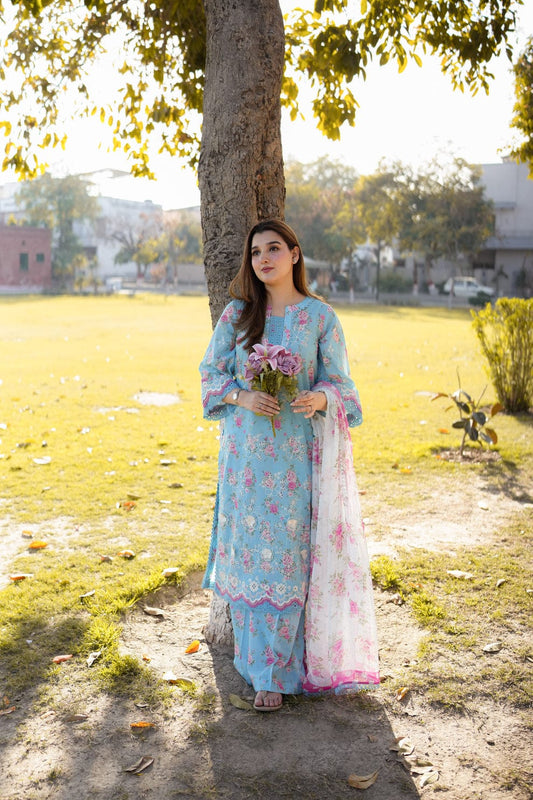 Aneelas Embroidered 3-Piece Women’s Kurta Set with Shawl