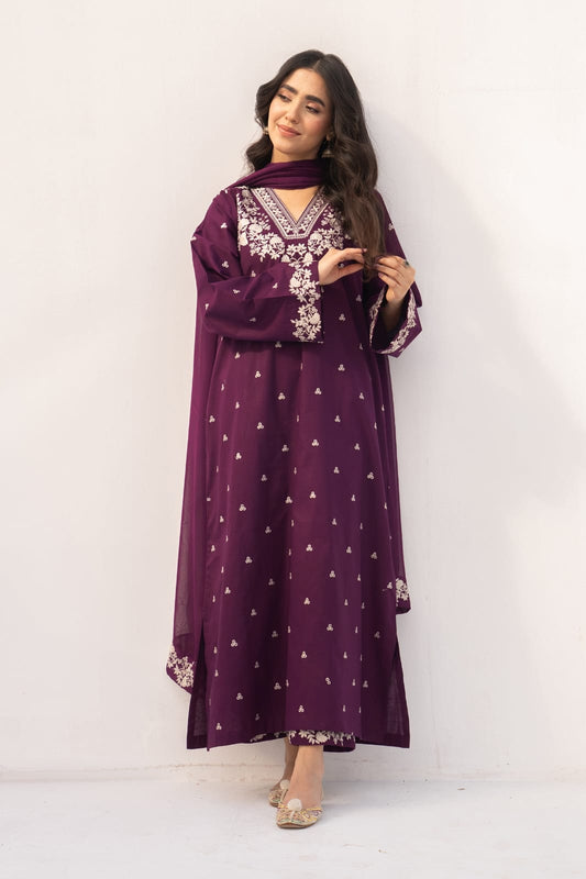 Aneelas Embroidered 3-Piece Women’s Kurta Set with Shawl