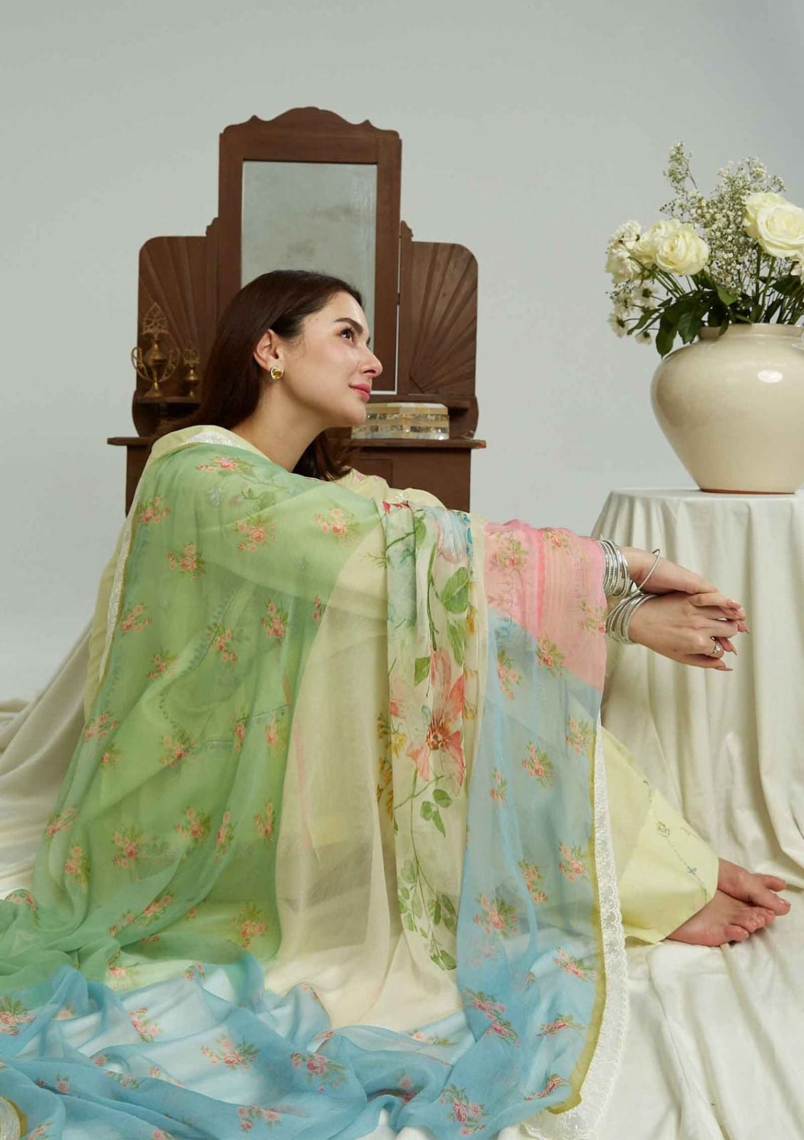 Aneelas Embroidered 3-Piece Women’s Kurta Set with Shawl