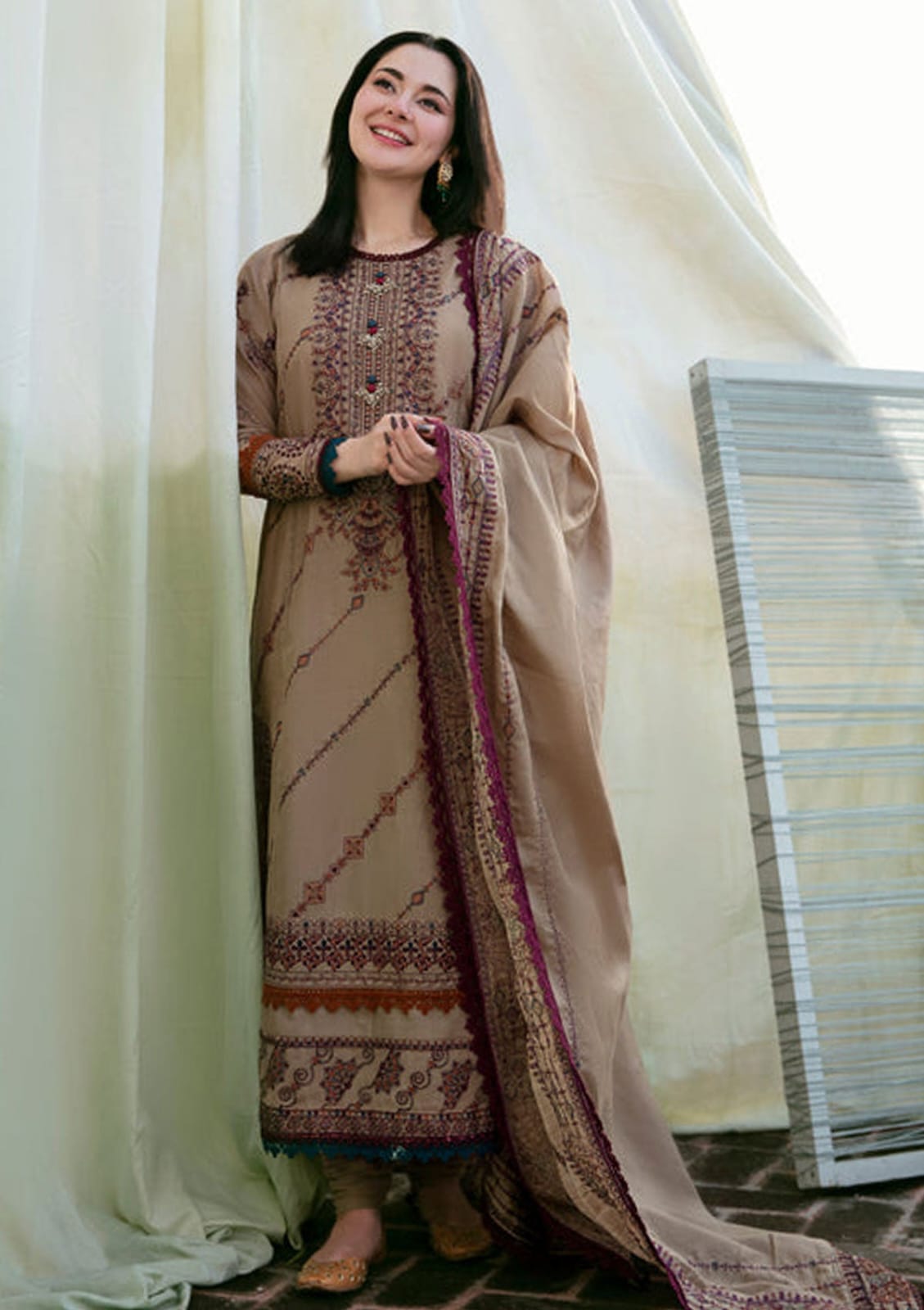 Aneelas Embroidered 3-Piece Women’s Kurta Set with Shawl