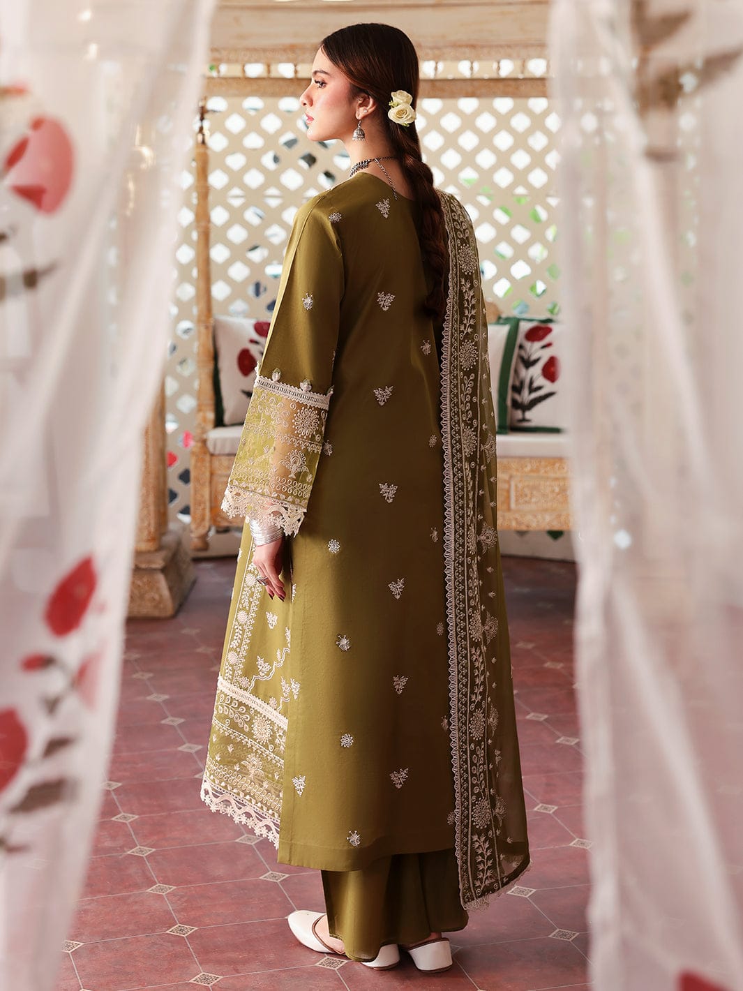 Aneelas Embroidered 3-Piece Women’s Kurta Set with Shawl