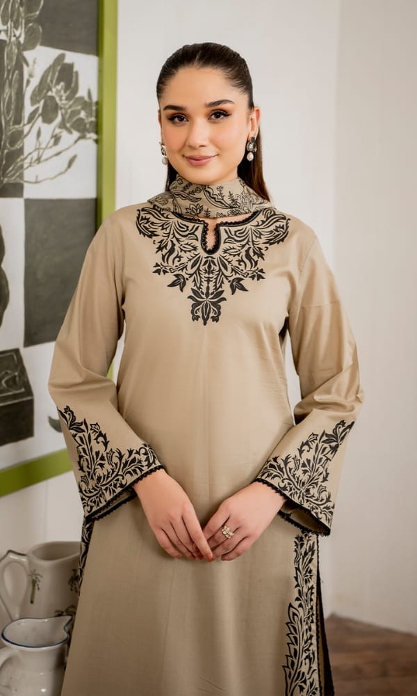 Aneelas Embroidered 3-Piece Women’s Kurta Set with Shawl