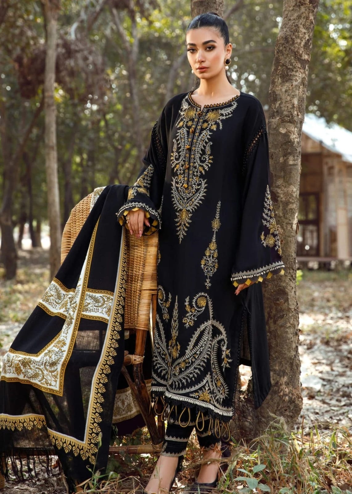 Aneelas Embroidered 3-Piece Women’s Kurta Set with Shawl