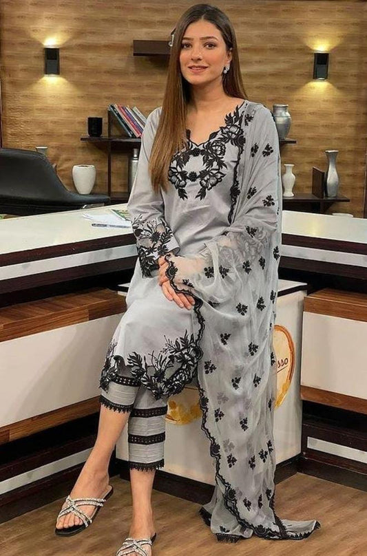 Aneelas Embroidered 3-Piece Women’s Kurta Set with Shawl