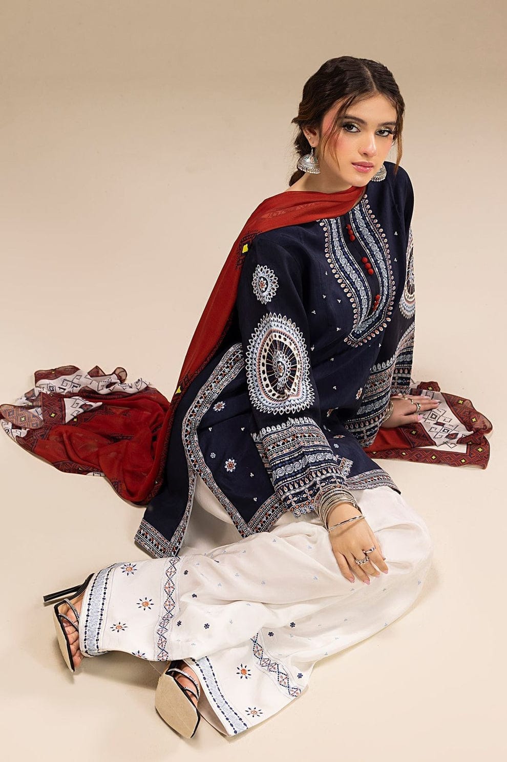 Aneelas Embroidered 3-Piece Women’s Kurta Set with Shawl
