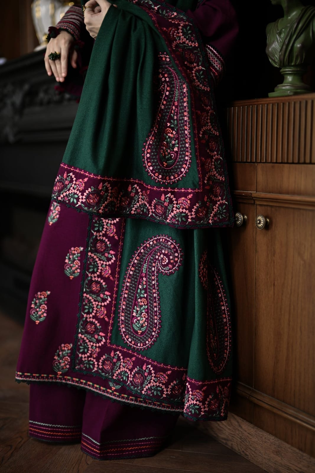 ANEELA'S BTAKEMB 3PC SUIT